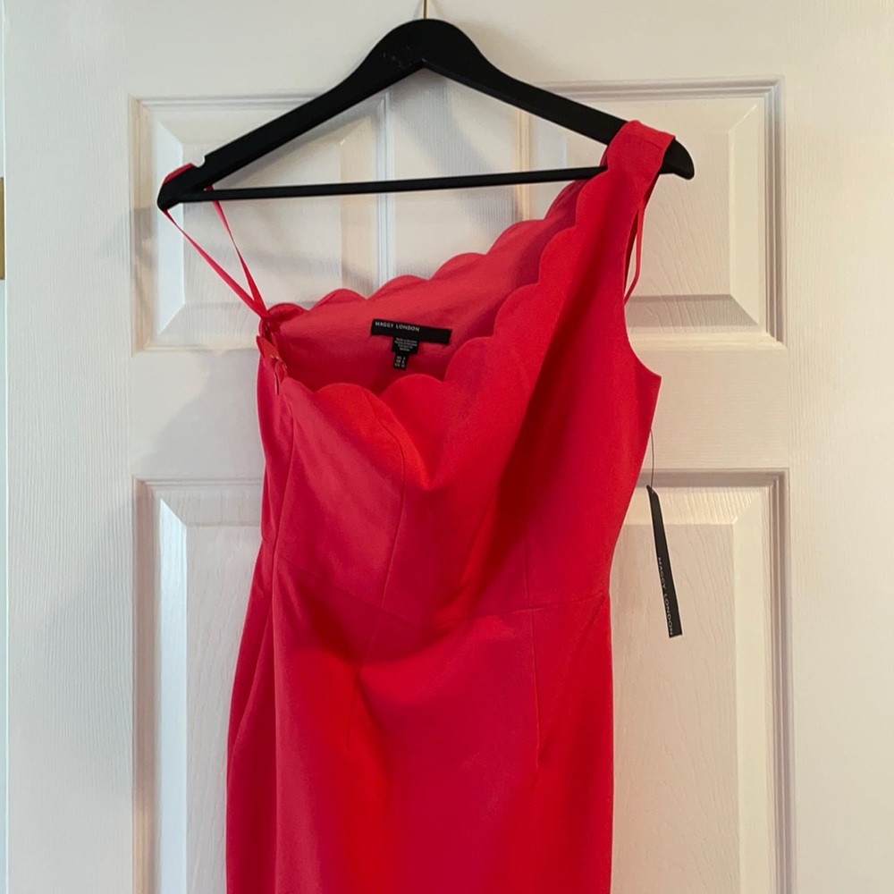 NWT One shoulder coral dress